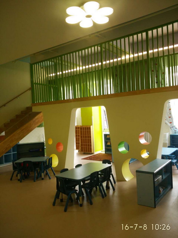 彩虹国际幼儿园竣工剪彩